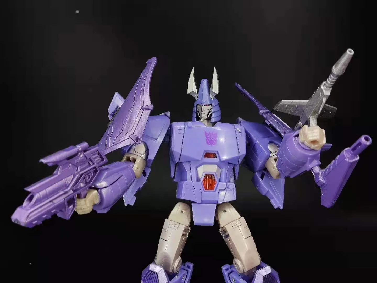 BDT Studio BDT-13C BDT13C Upgrade Kit (Head Sculpt & Shoulder Armor) for WFC Kingdom Cyclonus Upgrade Kit