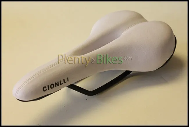 Cionlli Vented Saddle