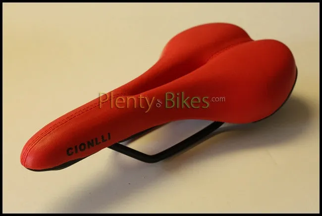 Cionlli Vented Saddle