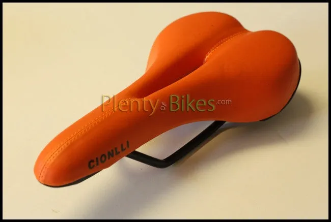 Cionlli Vented Saddle