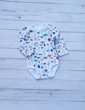 Mushroom bodysuit, infant clothing, infant bodysuit: 3-6 month